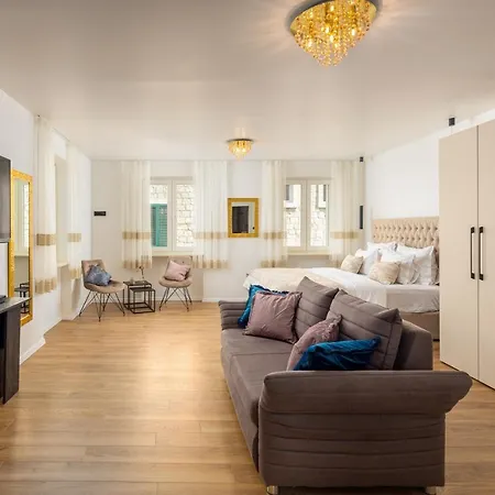 Luxury Accomodation Duje Split Exterior photo