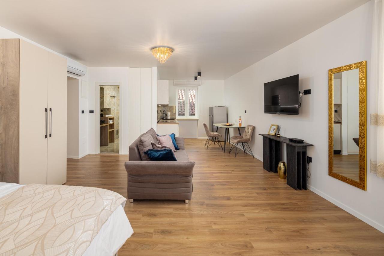 Luxury Duje Apartment *